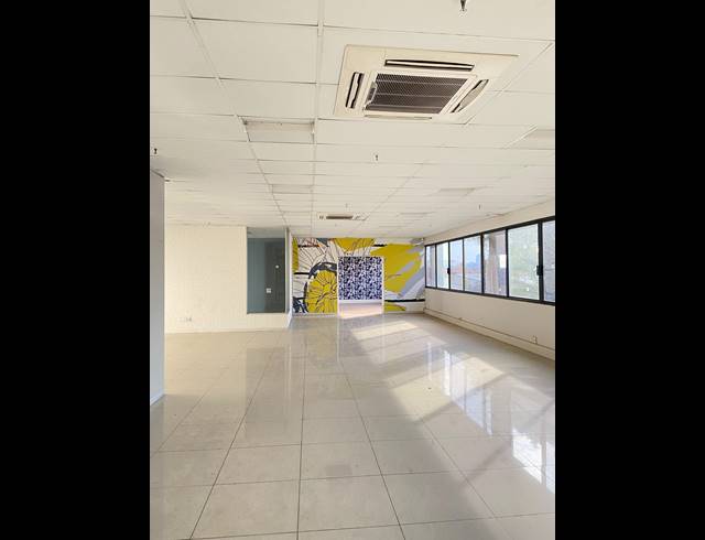 12,263M² WAREHOUSE TO LET IN WYNBERG